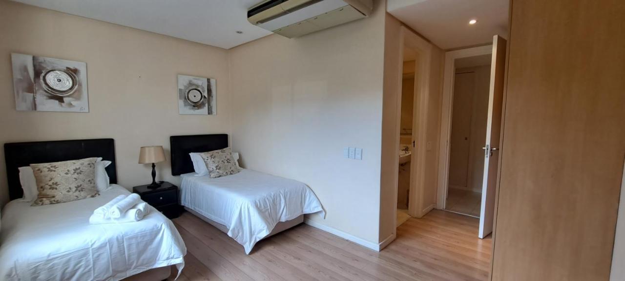 V&A Waterfront Marina Family Apartment 201 Altmore Kapstadt Exterior foto