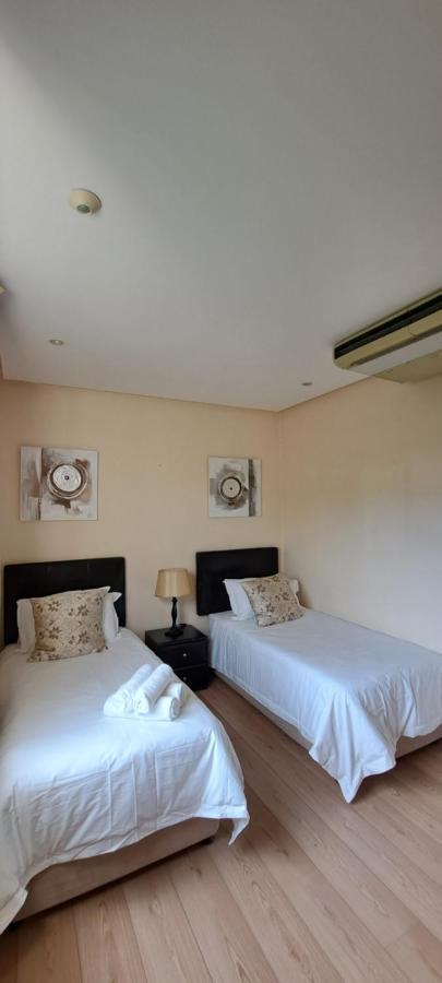 V&A Waterfront Marina Family Apartment 201 Altmore Kapstadt Exterior foto